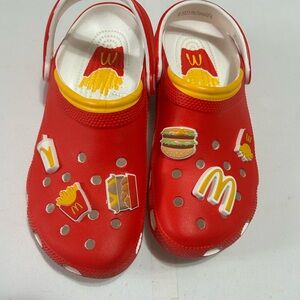 CROCS Red and Yellow Fast-Food Charm Clogs 2023